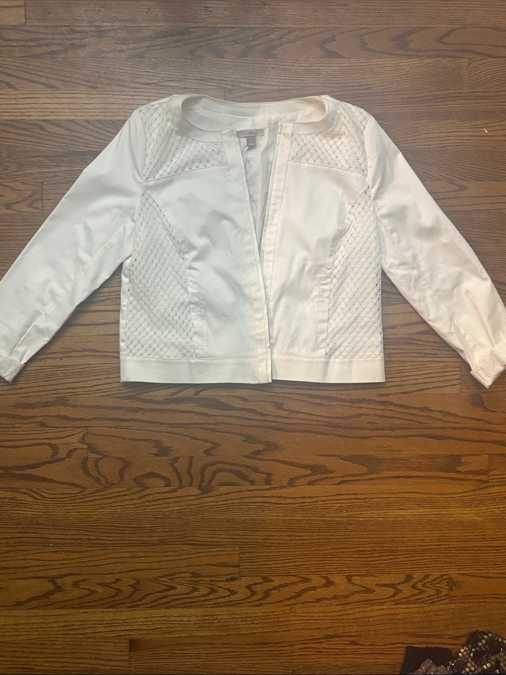 Roz & Ali White Quilted Open-Front Cropped Jacket